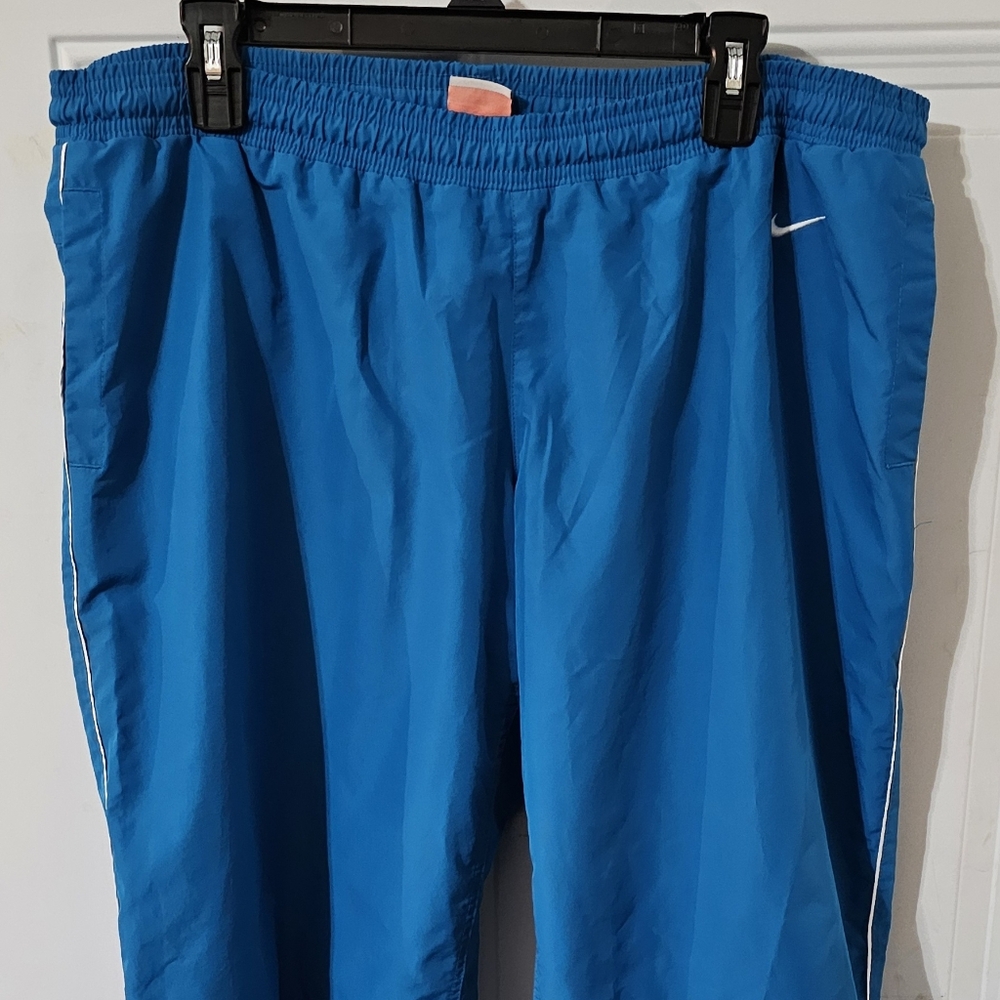 Womens athletic pants